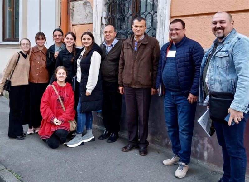 ACV with students from Emanuel University visiting Oradea prison